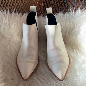 Dolce Vita western bootie